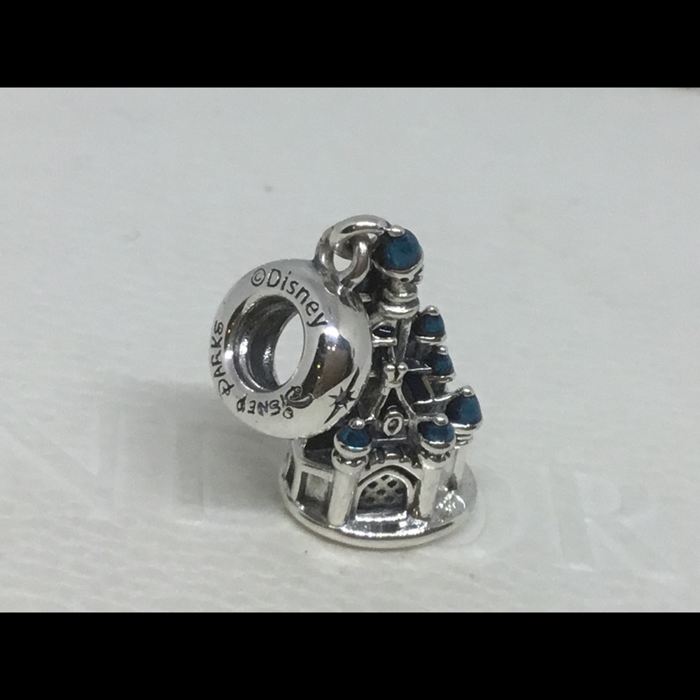 Pandora PARIS CASTLE Charm